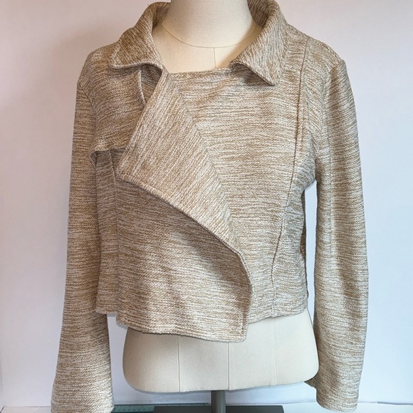 dolan Left Coast Collection Jackets & Blazers - Dolan Left Coast Collection Cotton Sand-tone Long Sleeve Crop Jacket Women’s S